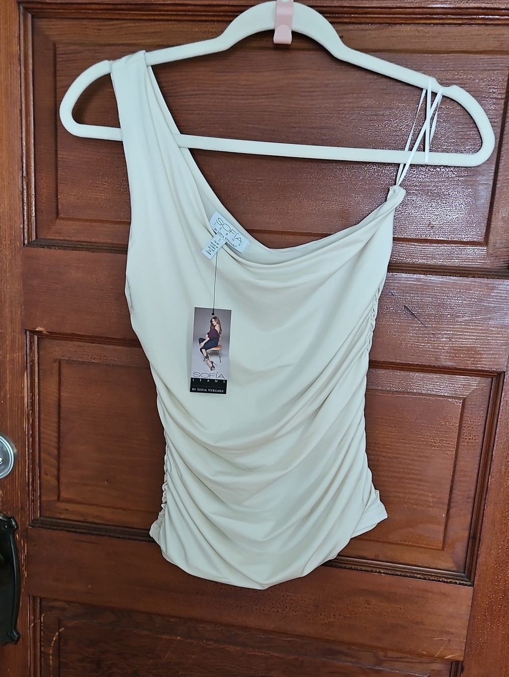 sofia by sofia vergara Cream One-Shoulder Ruched Camisole